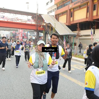 Runner Photo 4637470