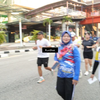Runner Photo 4637631