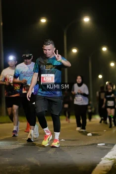 Runner Photo 4637639