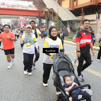 Runner Photo 4637676