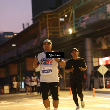 Runner Photo 4637677