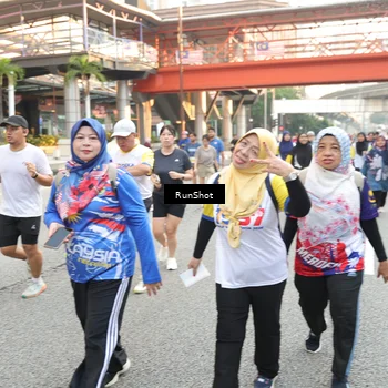 Runner Photo 4637704