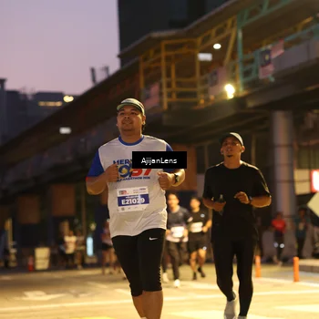 Runner Photo 4637710