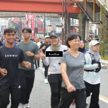 Runner Photo 4637815