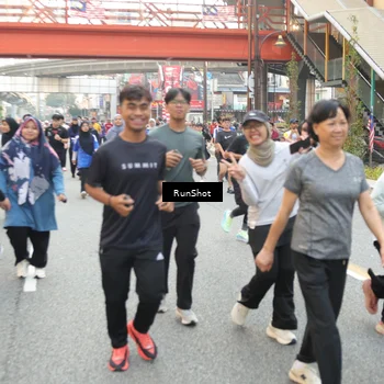 Runner Photo 4637835