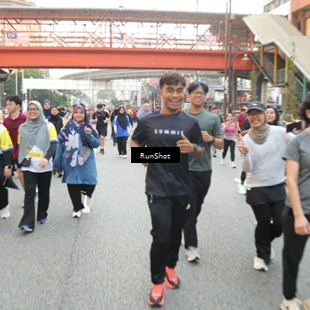 Runner Photo 4637862