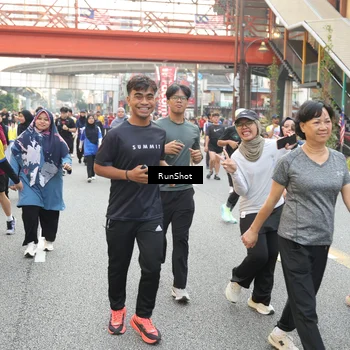 Runner Photo 4637875