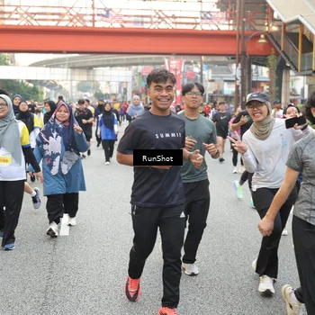 Runner Photo 4637892
