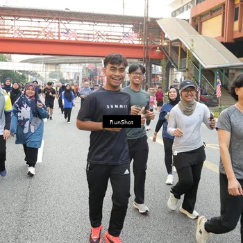 Runner Photo 4637915