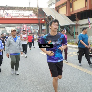 Runner Photo 4637991