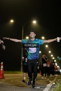 Runner Photo 4638068