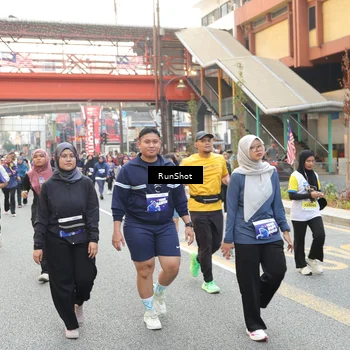 Runner Photo 4638635