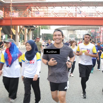 Runner Photo 4640020