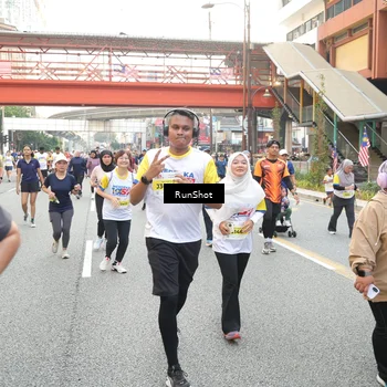 Runner Photo 4640077