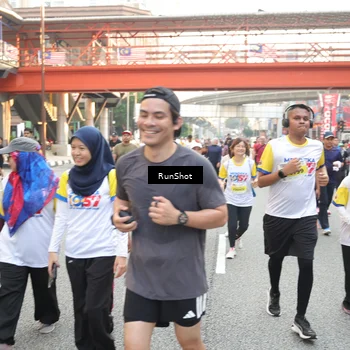 Runner Photo 4640081