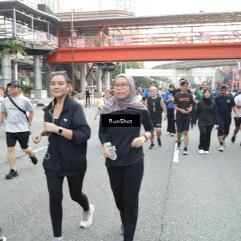 Runner Photo 4640119