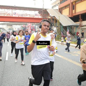 Runner Photo 4640126