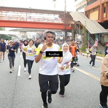 Runner Photo 4640128