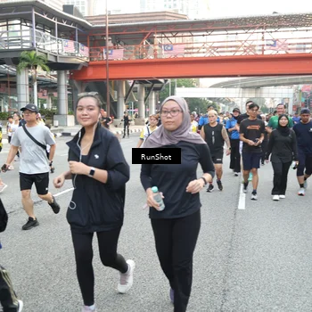 Runner Photo 4640135