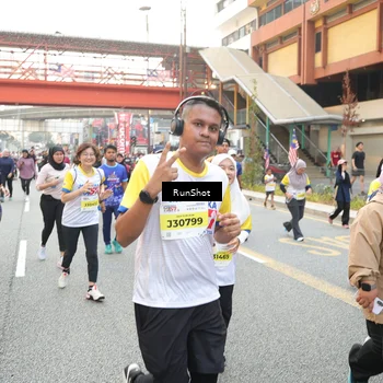 Runner Photo 4640137