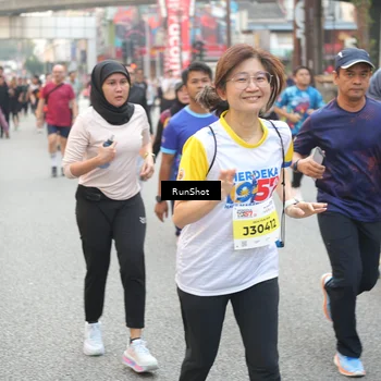 Runner Photo 4640183