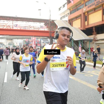 Runner Photo 4640191