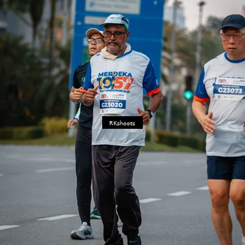 Runner Photo 4640373