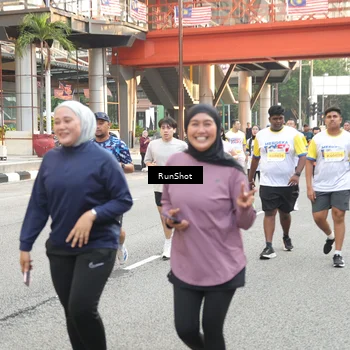 Runner Photo 4640630