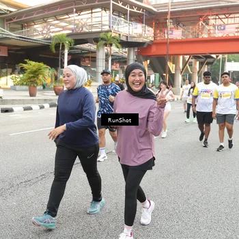 Runner Photo 4640668