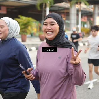 Runner Photo 4640697