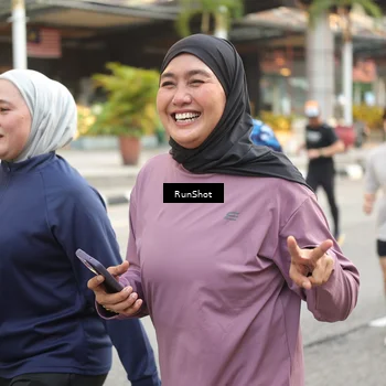 Runner Photo 4640709