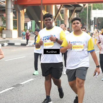 Runner Photo 4640747