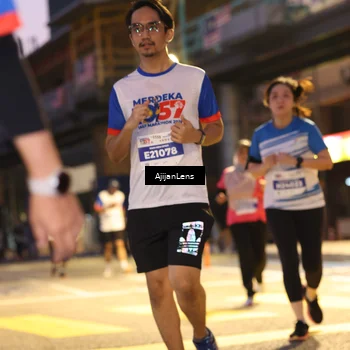 Runner Photo 4640750