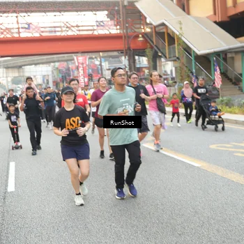 Runner Photo 4640996