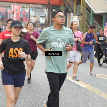 Runner Photo 4641073