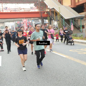 Runner Photo 4641076
