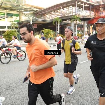 Runner Photo 4641136