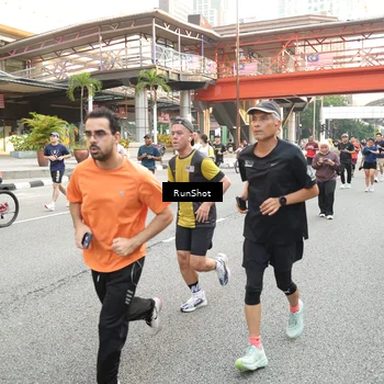 Runner Photo 4641142