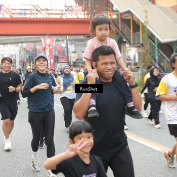 Runner Photo 4641372