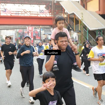 Runner Photo 4641412