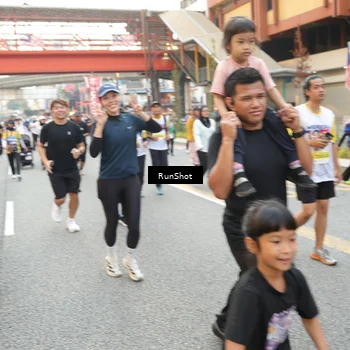 Runner Photo 4641455