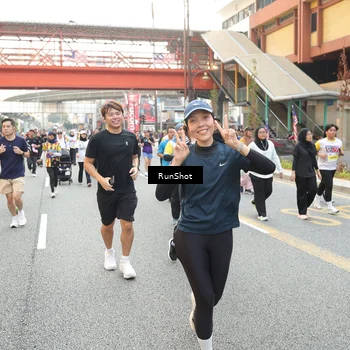Runner Photo 4641474