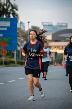 Runner Photo 4641494