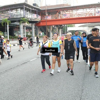 Runner Photo 4641696