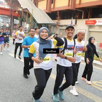 Runner Photo 4641769