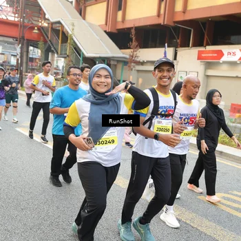Runner Photo 4641806