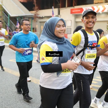 Runner Photo 4641855