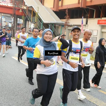 Runner Photo 4641885