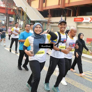 Runner Photo 4641894