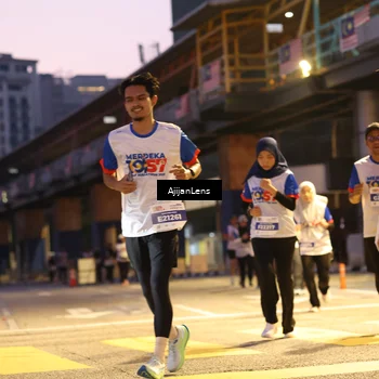 Runner Photo 4641899